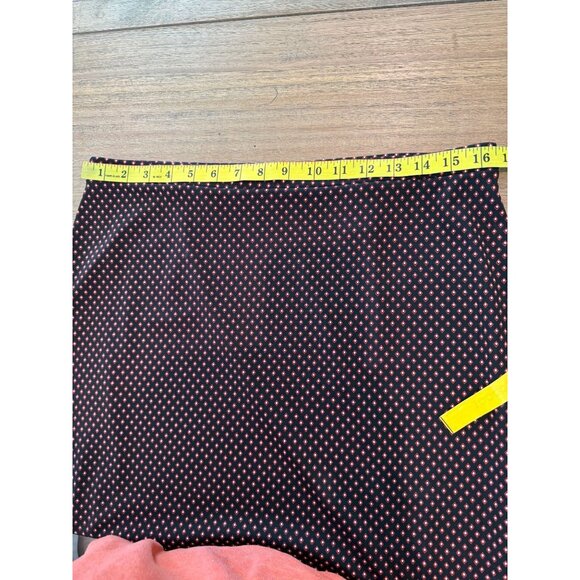 Women's Michael Kors Ruffled Hem Skirt, size 12 - Picture 8 of 9